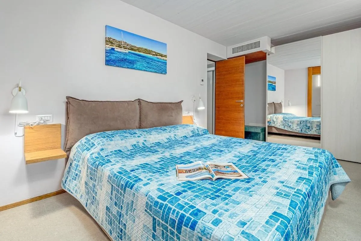 Villa Solea, Golfo Aranci 0*,